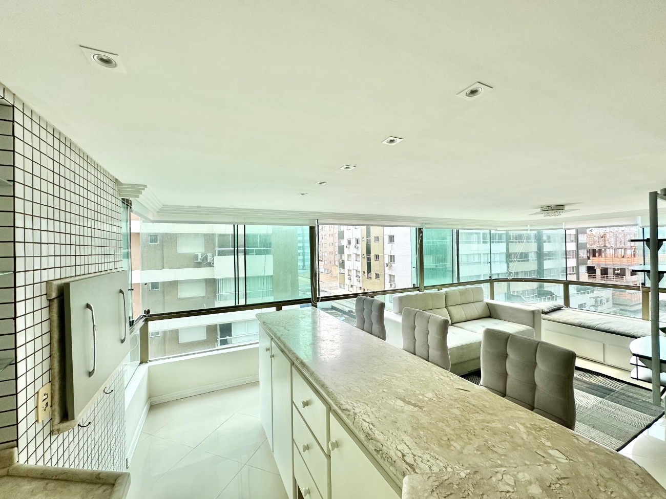 Apartamento 2 dormitórios à venda no bairro Amare em Capão Da Canoa - imovel TR00755