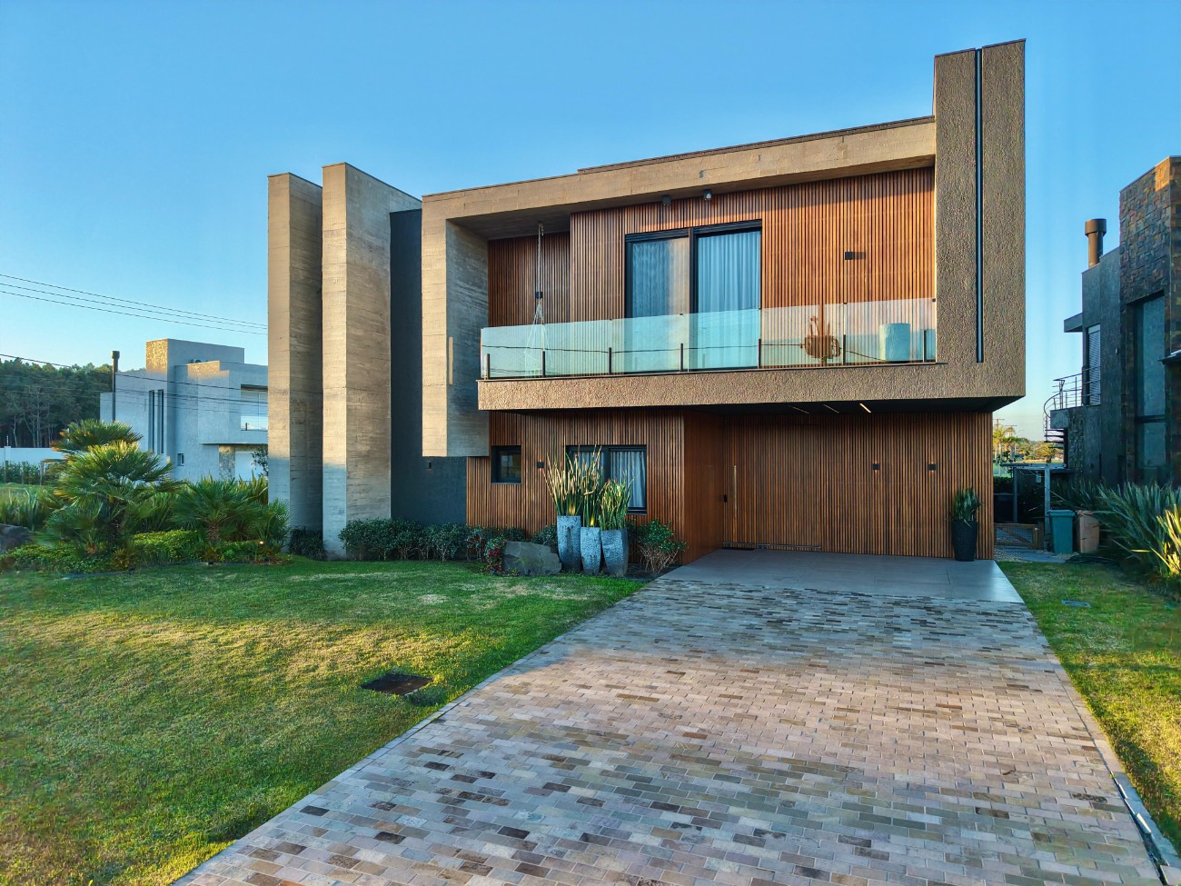 Casa em Condomínio 5 dormitórios em Capão da Canoa | Ref.: 2005