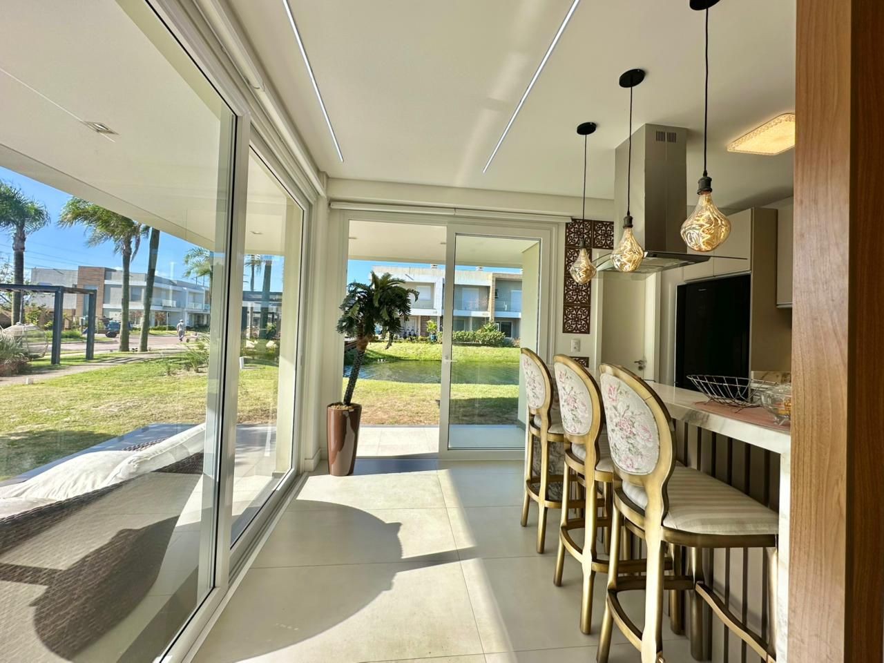 Casa em Condomínio 4 dormitórios em Capão da Canoa | Ref.: 2024