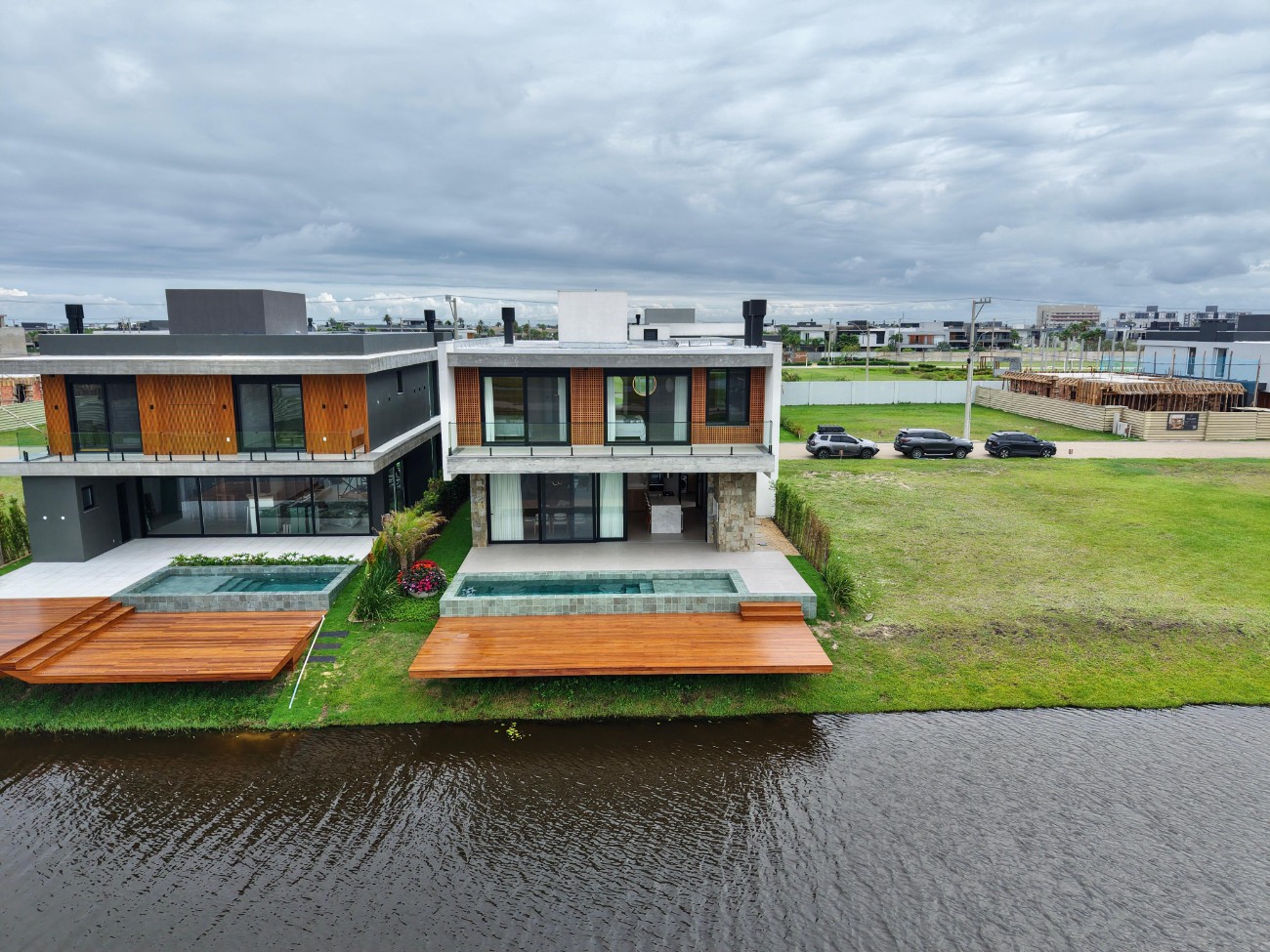 Casa em Condomínio 5 dormitórios em Xangri-lá | Ref.: 2098