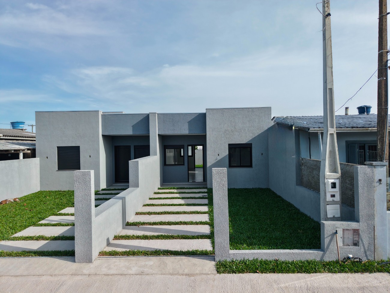 Casa geminada 2 dormitórios à venda no bairro Capão Novo em Capão Da Canoa - imovel 2178