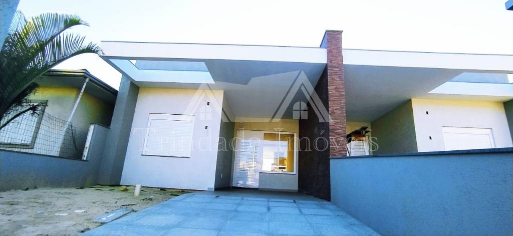 Casa 2 dormitórios em Capão da Canoa | Ref.: 605