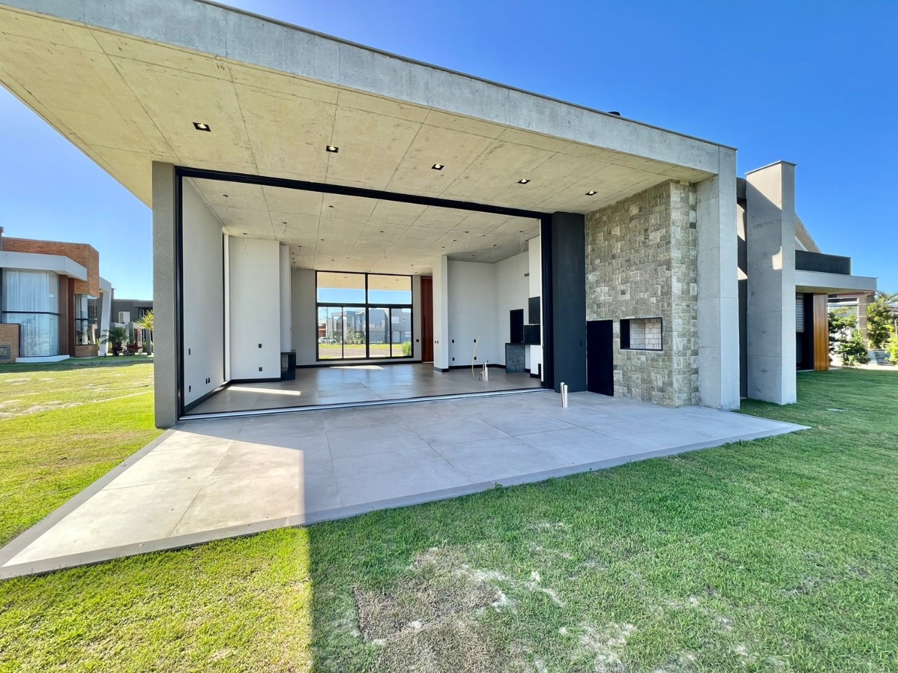 Casa em Condomínio 4 dormitórios em Xangri-lá | Ref.: 890